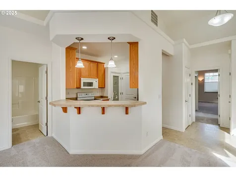 8021 NE 22nd Street Vancouver WA 98664