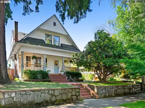3144 NE Everett Street Portland OR 97232