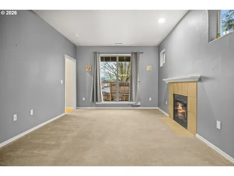 218 NW Sagan Loop Sheridan OR 97378