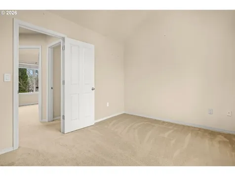 218 NW Sagan Loop Sheridan OR 97378