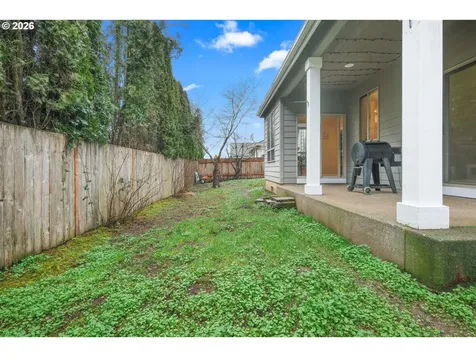 218 NW Sagan Loop Sheridan OR 97378