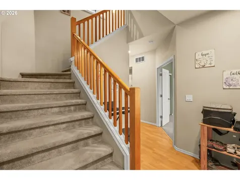 218 NW Sagan Loop Sheridan OR 97378
