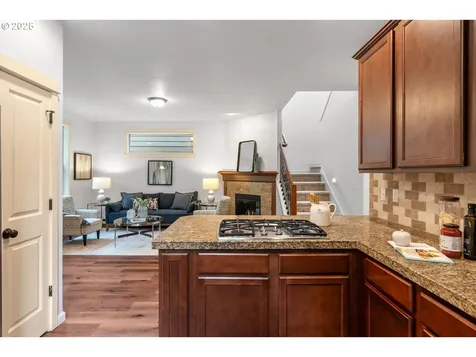905 SW Mozart Terrace Portland OR 97225