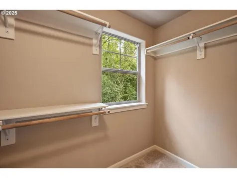 905 SW Mozart Terrace Portland OR 97225
