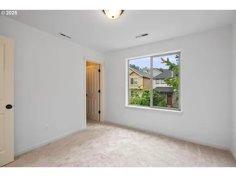 905 SW Mozart Terrace Portland OR 97225