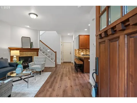 905 SW Mozart Terrace Portland OR 97225