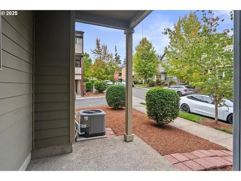 905 SW Mozart Terrace Portland OR 97225