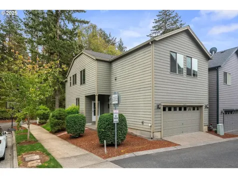 905 SW Mozart Terrace Portland OR 97225
