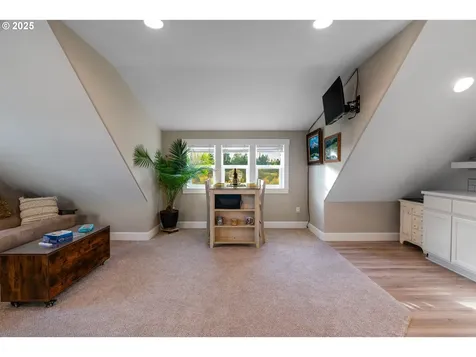 3316 NE 369th Street La Center WA 98629