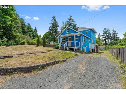 1033 Ohio Avenue North Bend OR 97459