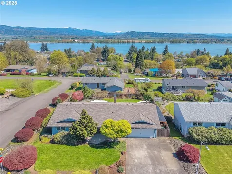 1870 7th Street Columbia City OR 97018