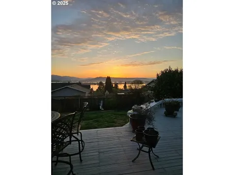 1870 7th Street Columbia City OR 97018