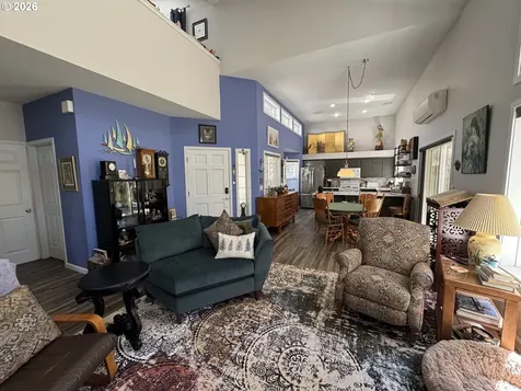 2013 Royal Saint George Drive Florence OR 97439
