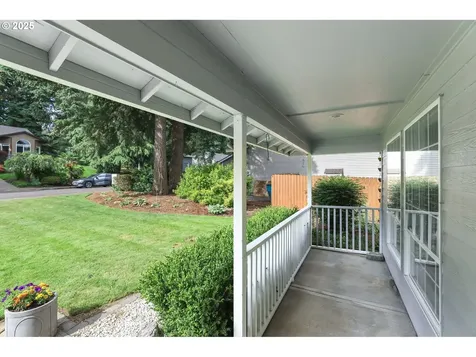 16010 NE 27th Circle Vancouver WA 98684