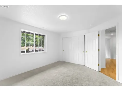 16010 NE 27th Circle Vancouver WA 98684