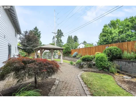 16010 NE 27th Circle Vancouver WA 98684
