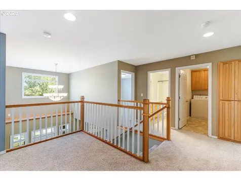 2104 NE 180th Place Vancouver WA 98684