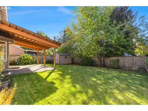 2104 NE 180th Place Vancouver WA 98684