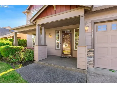 2104 NE 180th Place Vancouver WA 98684