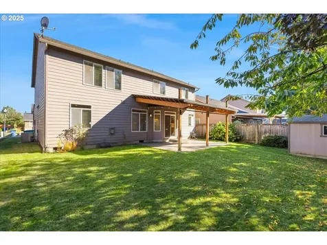 2104 NE 180th Place Vancouver WA 98684