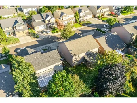 2104 NE 180th Place Vancouver WA 98684