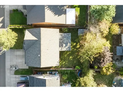 2104 NE 180th Place Vancouver WA 98684