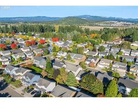 2104 NE 180th Place Vancouver WA 98684