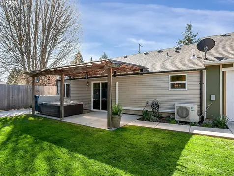 1005 NW 2nd Street Mcminnville OR 97128