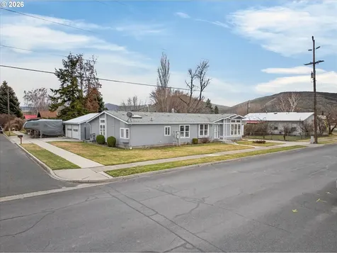 2248 Oak Street Baker City OR 97814