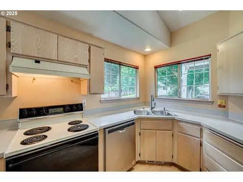 9120 NE 54th Street Vancouver WA 98662