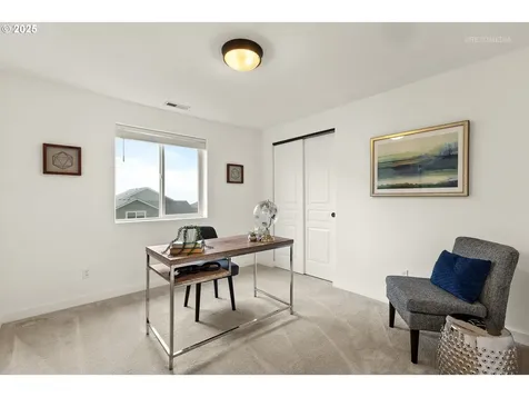 15561 Broken Top Avenue Sandy OR 97055