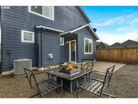 15561 Broken Top Avenue Sandy OR 97055