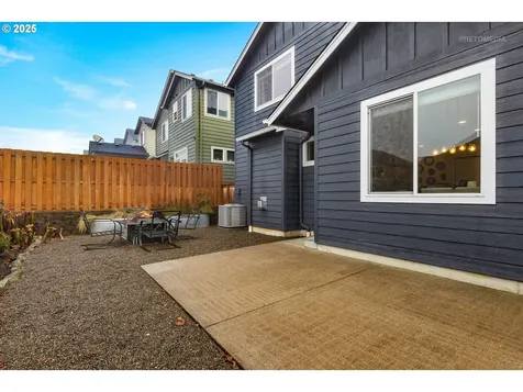 15561 Broken Top Avenue Sandy OR 97055