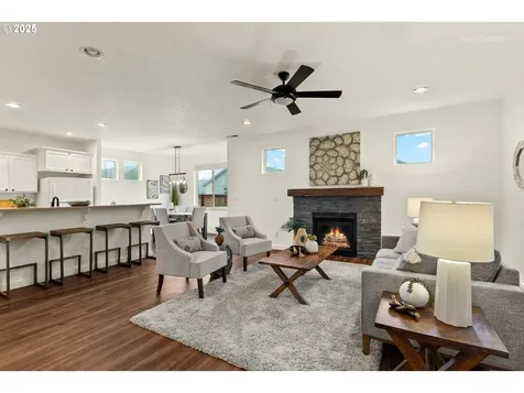 15561 Broken Top Avenue Sandy OR 97055