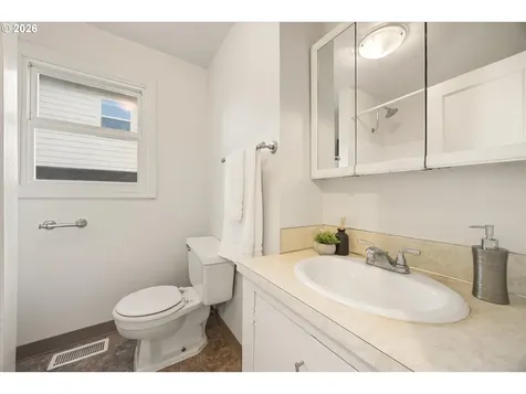 3444 SE Rockwood Street Milwaukie OR 97222