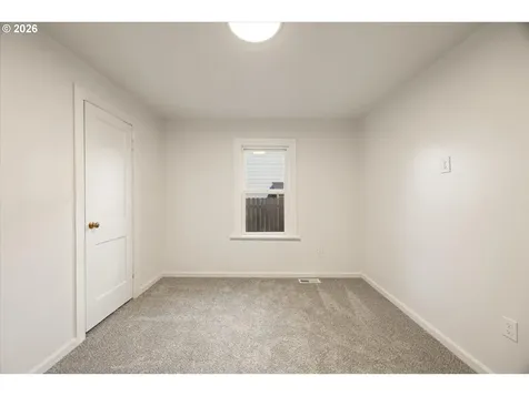 3444 SE Rockwood Street Milwaukie OR 97222