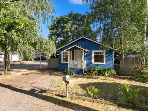 3444 SE Rockwood Street Milwaukie OR 97222