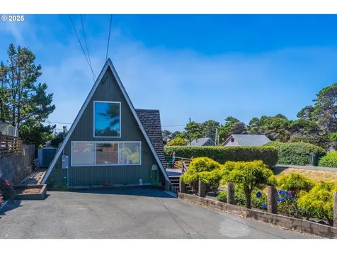 1420 NW 20th Street Lincoln City OR 97367