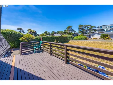 1420 NW 20th Street Lincoln City OR 97367