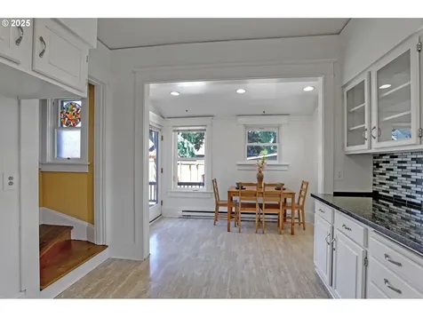 4405 NE 34th Avenue Portland OR 97211