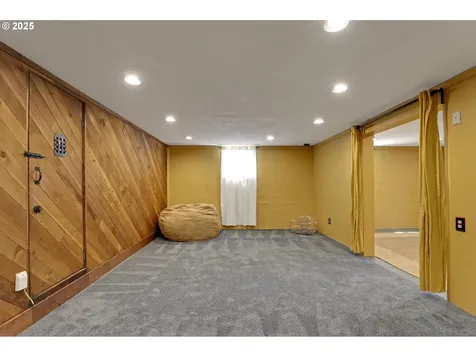 4405 NE 34th Avenue Portland OR 97211
