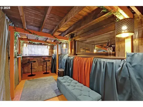 4405 NE 34th Avenue Portland OR 97211