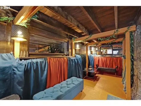 4405 NE 34th Avenue Portland OR 97211