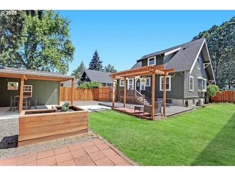 4405 NE 34th Avenue Portland OR 97211
