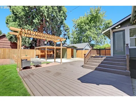 4405 NE 34th Avenue Portland OR 97211