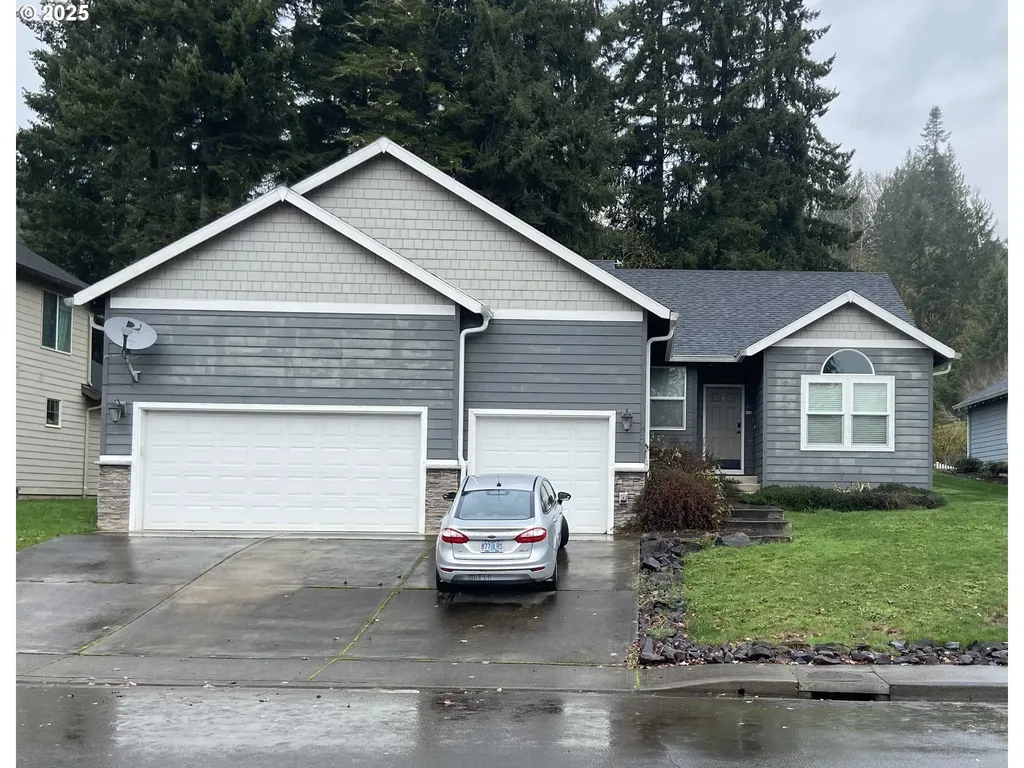926 NE Sunset Court Clatskanie OR 97016