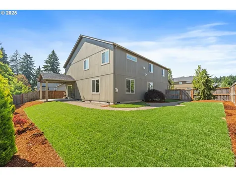 2558 NW White Oak Avenue Albany OR 97321