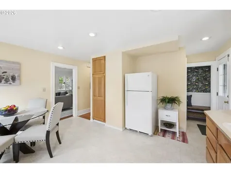 6600 SE 57th Avenue Portland OR 97206