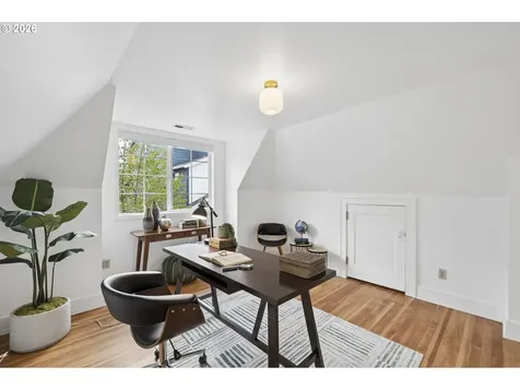 6600 SE 57th Avenue Portland OR 97206