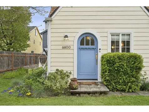 6600 SE 57th Avenue Portland OR 97206